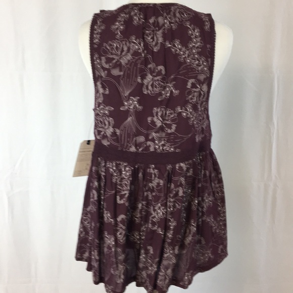 Melrose and Market sleeveless top size XS NWT - Picture 4 of 6